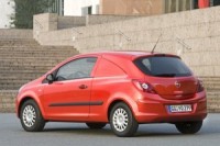 Opel "Corsa Van" mazs, bet ietilpīgs