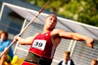 Vasiļevskis labo Latvijas rekordu šķēpmešanā