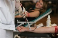 Valsts asinsdonoru centrs aicina ziedot 0 grupas rēzus pozitīvās asinis
