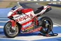 Ducati Xerox superbaiku komanda iepazīstina ar jauno sacīkšu motociklu – Ducati 1098 R