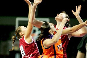 Latvijas Sieviešu basketbola līgas spēles varēs vērot tiešraidē internetā