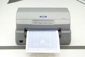 „EPSON” turpina iekarot punktmatricu printeru tirgu
