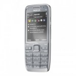 Nokia iepazīstina ar E52 mobilo telefonu