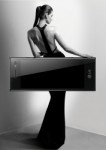 Modes eksperti nominē LG Šokolādi par telefonu “supermodeli”