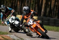 Noslēdzies pēdējais amatieru motošosejas sacīkšu Durka Racing posms