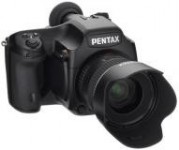 Pentax nāk klajā ar savu pirmo vidējā formāta ciparu spoguļkameru – Pentax 645D