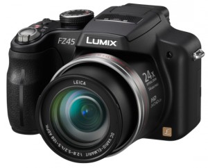 Panasonic papildinājis FZ fotokameru klāstu ar divām jaunām ierīcēm – DMC-FZ100 un DMC-FZ45