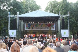Rīgas svētku noslēgumā izskan Vērmanes dārza pirmais folkfestivāls