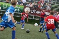 O!Kartes kauss iedvesmo jaunos futbolistus no visas Latvijas