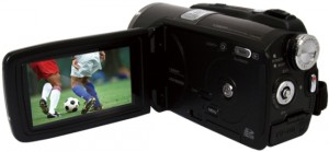 HD videokmera ar ierakstu atmiņas kartēs - Yashica ADV-565HD
