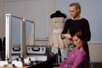 Signe Valtere gatavojas konkursam izstādē "Baltic Beauty 2010" Ķīpsalā