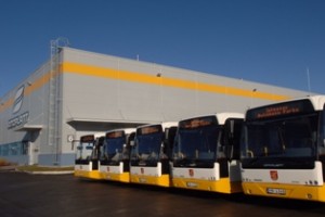 Ķīpsalā piestās Latvijā ražoti autobusi