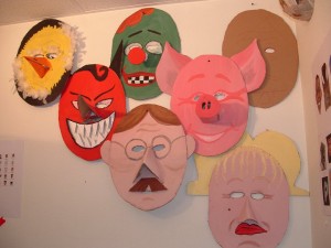 Karnevālu un maskošanās laikā Ģertrūdes ielas teātris aicina uz masku darbnīcu