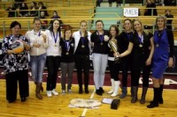 "VEF Rīgas skolu superlīgas" čempioni - 49. vidusskolas puiši un 47. vidusskolas meitenes
