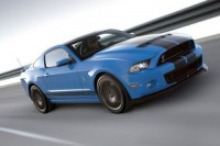 Ford Mustang Shelby GT500 2012 būs ātrāks par BMW M6