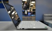 Intel izstādē CeBIT 2012 demonstrē ultrabook etalonu ar skārienjūtīgo ekrānu