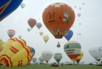 Tuvojas gaisa balonu festivāls „LMT Kauss 2012"