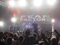 Atbildi uz jautājumiem un laimē ielūgumus uz Fear Factory koncertu!
