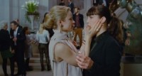Nāvējošais sieviešu skūpsts Braiena de Palmas provokatīvajā filmā