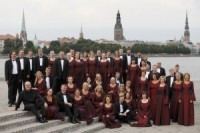 Koris „Latvija" sniegs koncertu P. Čaikovska zālē Maskavā