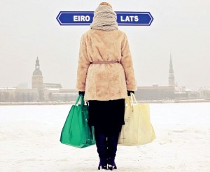 Pirmizrādi piedzīvos dokumentālā filma par eiro ieviešanas izvēli Latvijā