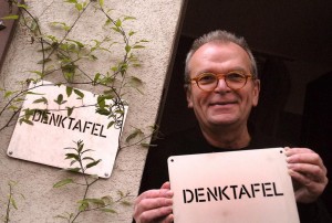 Daugavpils Rotko centrā izstādīs Hansa-Petera Millera „Denktafel”