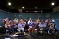 Neparastais Andromeda Mega Express Orchestra jau ceturtdien koncertēs Rīgā