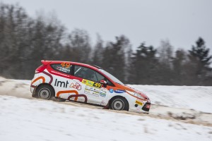 “LMT Autosporta Akadēmija” izcīna dubultuzvaru Latvijas rallija čempionāta pirmajā posmā