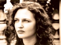 Ekspansīvā pianiste Diāna Ketlere un “Sinfonietta Rīga”