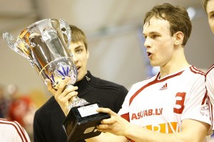 "ASK-AB.LV" Latvijas kausa izcīņas finālā uzvar "Tenax/Dzirnavnieks" komandu