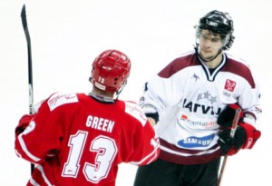 Daugaviņš gūst pirmo "hat-trick" pieaugušo izlases sastāvā