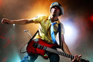 Double Faced Eels koncerts Sapņu Fabrikā jau šovakr!