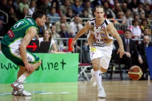 "Rytas" turpina cīņu par titulu