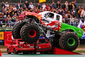 Maija beigās Biķerniekos atkal viesosies "Monster Truck"