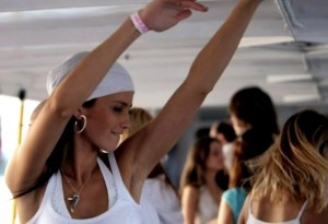 Baltie iesildās uz „White Liner”