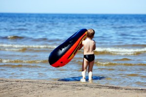 Turpmākajās dienās ūdens temperatūra jūrā un upēs pazemināsies