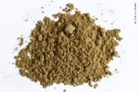 Rīgā aiztur trīs cilvēkus par nelikumīgu heroīna glabāšanu