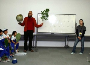 Aigara Bikšes un Viestura Graždanoviča radošā darbnīca Japānā