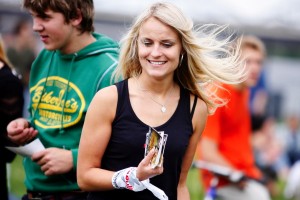 Red Bull moto frīstaila šovs ierūcina Rīgu