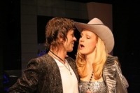 Krievijas režisors Romāns Viktjuks izlaists no slimnīcas