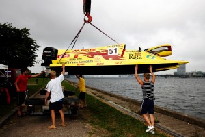 F2000 ātrumlaivu Pasaules Kausa Latvijas GRAND PRIX izcīņai tiek dots starts