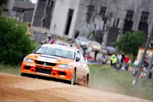 “Latvijas Mobilā telefona rallija komanda” dodas uz Latvijas čempionāta priekšpēdējo posmu