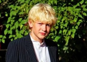 Rīgas skolēni septembra sākumā sabiedriskajā transportā varēs braukt bez maksas