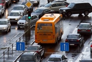 Arī šorīt Rīgas ielās vērojami sastrēgumi