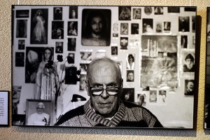 Jāņa Valdemāra Helmaņa fotoizstāde  "Septiņas tikšanās ar tēvu Viktoru Pentjušu"