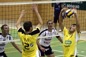 "SK Rīga" pārbaudes spēlē pārspēj "Elvi/Kuldīga"