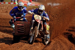 Latvijas blakusvāģu motokrosisti Nāciju kausa izcīņas kvalifikācijā izcīna otro vietu