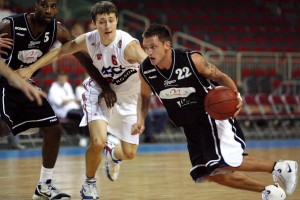 "Barons"/LMT basketbolisti izcīna "Reval Hotels Barons" trofeju