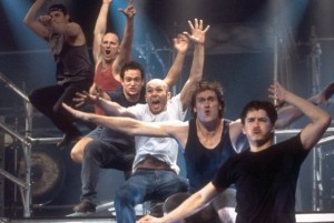 Stepa sensācija „Tap Dogs” jau pēc divām nedēļām Rīgā