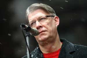 Doma laukumā uz Tautas sapulci  pulcējās 8000 cilvēku